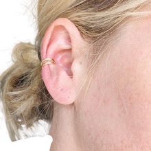 Load image into Gallery viewer, Double Bar Ear Cuff