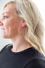 Load image into Gallery viewer, Large Paperclip Hoops