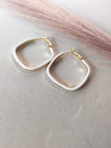 Rounded Square Hoops