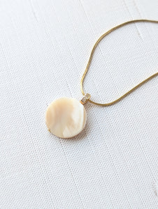 Sandstone Glow Necklace