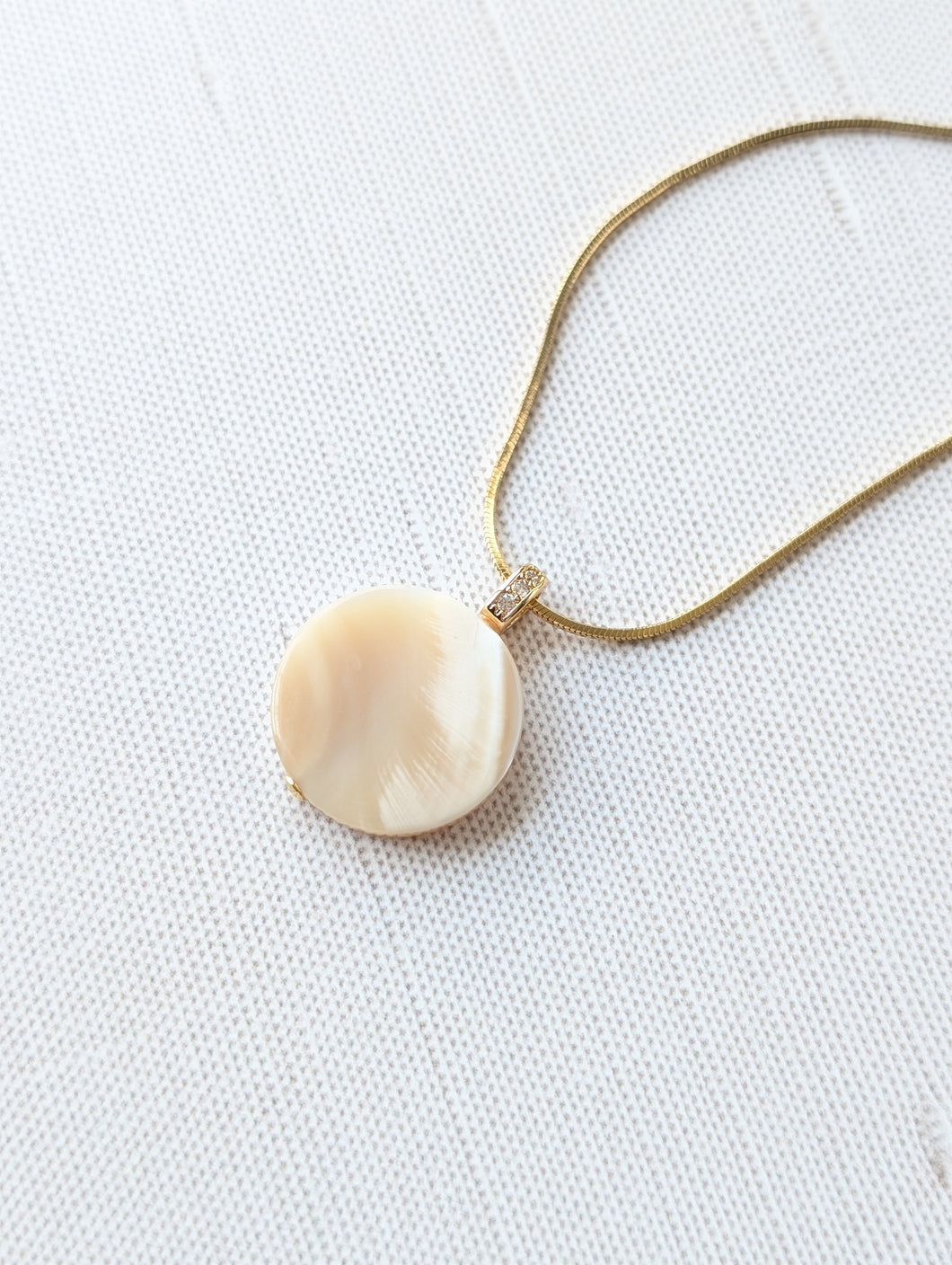 Sandstone Glow Necklace