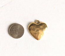 Load image into Gallery viewer, Antiqued Heart