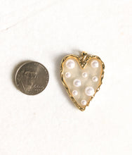 Load image into Gallery viewer, Large Pearl Heart