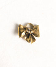 Load image into Gallery viewer, Antique Gold Bow