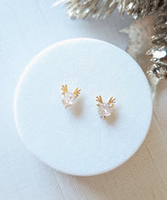 Load image into Gallery viewer, Sparkle Reindeer Studs