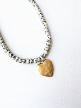 Load image into Gallery viewer, Vintage Heart Spotted Bead Necklace