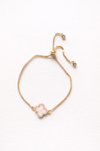 Load image into Gallery viewer, Willow Clover Bracelet