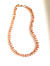 Load image into Gallery viewer, Peachy Keen Beaded Necklace