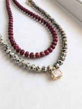 Load image into Gallery viewer, Spot On Beaded Necklace