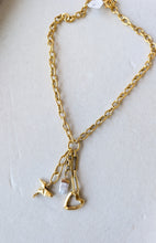 Load image into Gallery viewer, Humming Heart