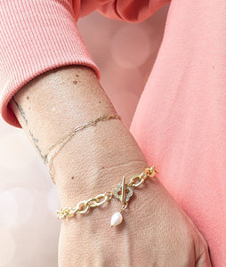 Clover and Pearl Toggle Bracelet