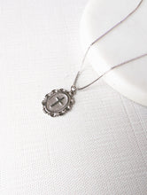 Load image into Gallery viewer, Faith Medallion Necklace
