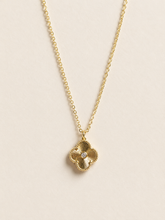 Load image into Gallery viewer, Sunburst Clover Necklace