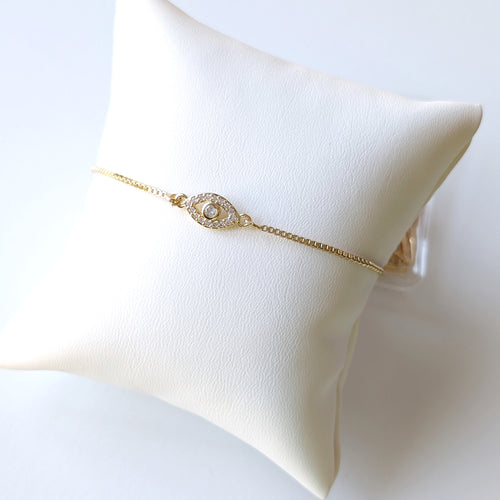 Golden Gaze Bracelet