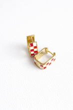 Load image into Gallery viewer, Checkered Huggies